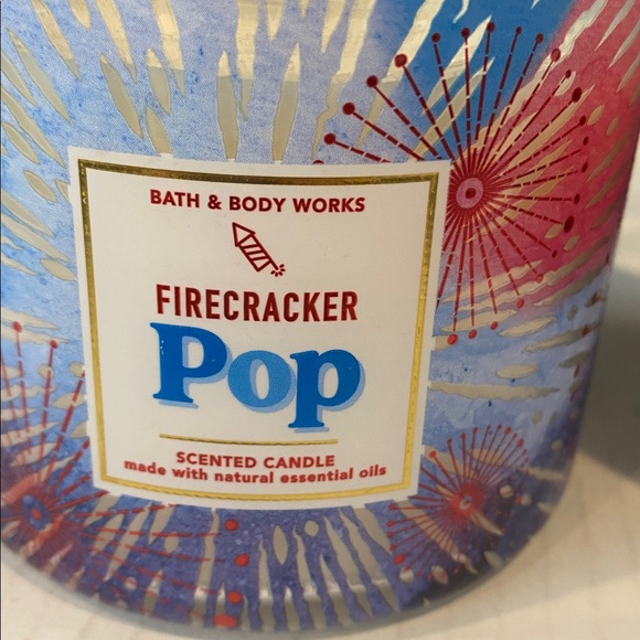 Bath & Body Works “Firecracker Pop” 3 Wick Candle - Picture 2 of 6